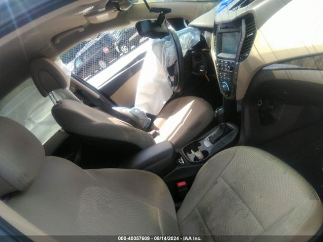 Photo 4 VIN: 5NMZU3LB6HH011011 - HYUNDAI SANTA FE SPORT 