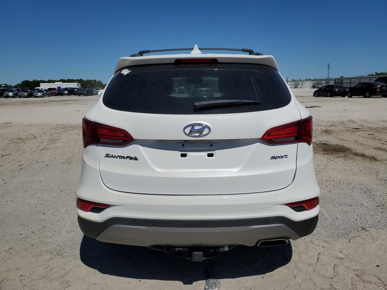 Photo 5 VIN: 5NMZU3LB6JH056052 - HYUNDAI SANTA FE 