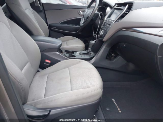 Photo 4 VIN: 5NMZU3LB6JH063440 - HYUNDAI SANTA FE SPORT 