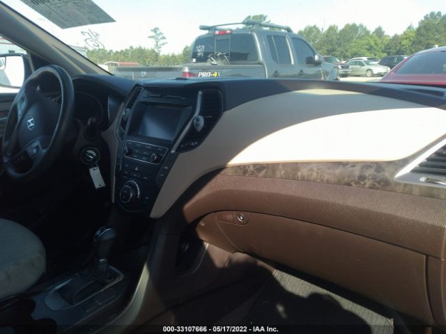 Photo 4 VIN: 5NMZU3LB7HH008005 - HYUNDAI SANTA FE SPORT 