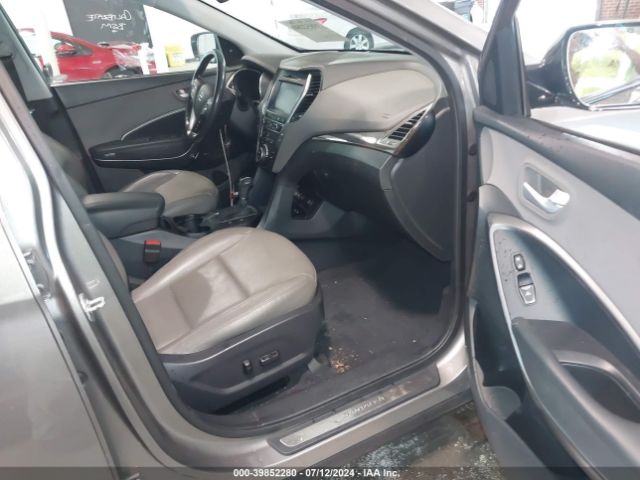 Photo 4 VIN: 5NMZU3LB7HH051095 - HYUNDAI SANTA FE SPORT 