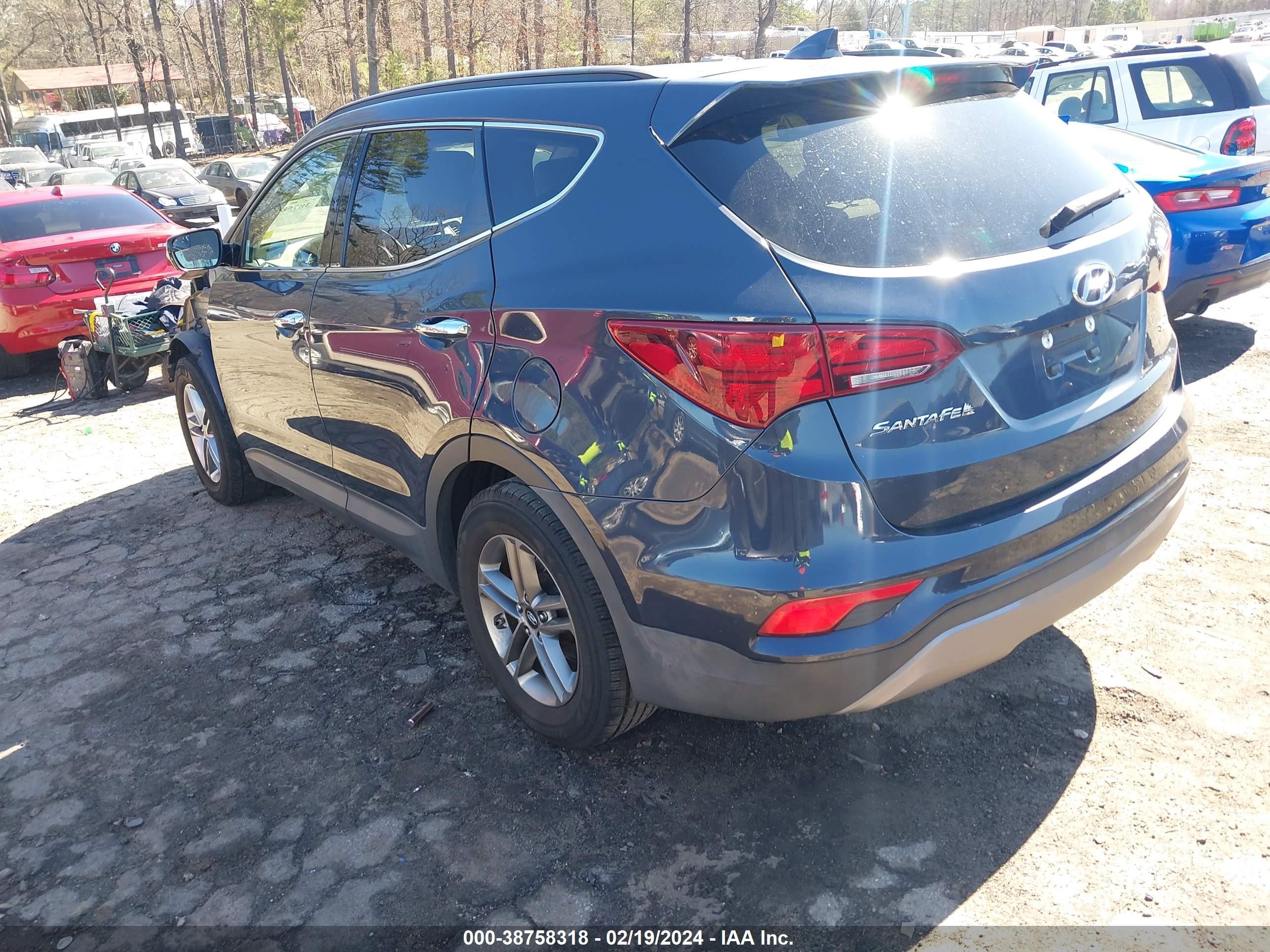 Photo 2 VIN: 5NMZU3LB8HH009826 - HYUNDAI SANTA FE 