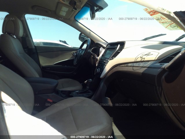 Photo 4 VIN: 5NMZU3LB8HH026352 - HYUNDAI SANTA FE 