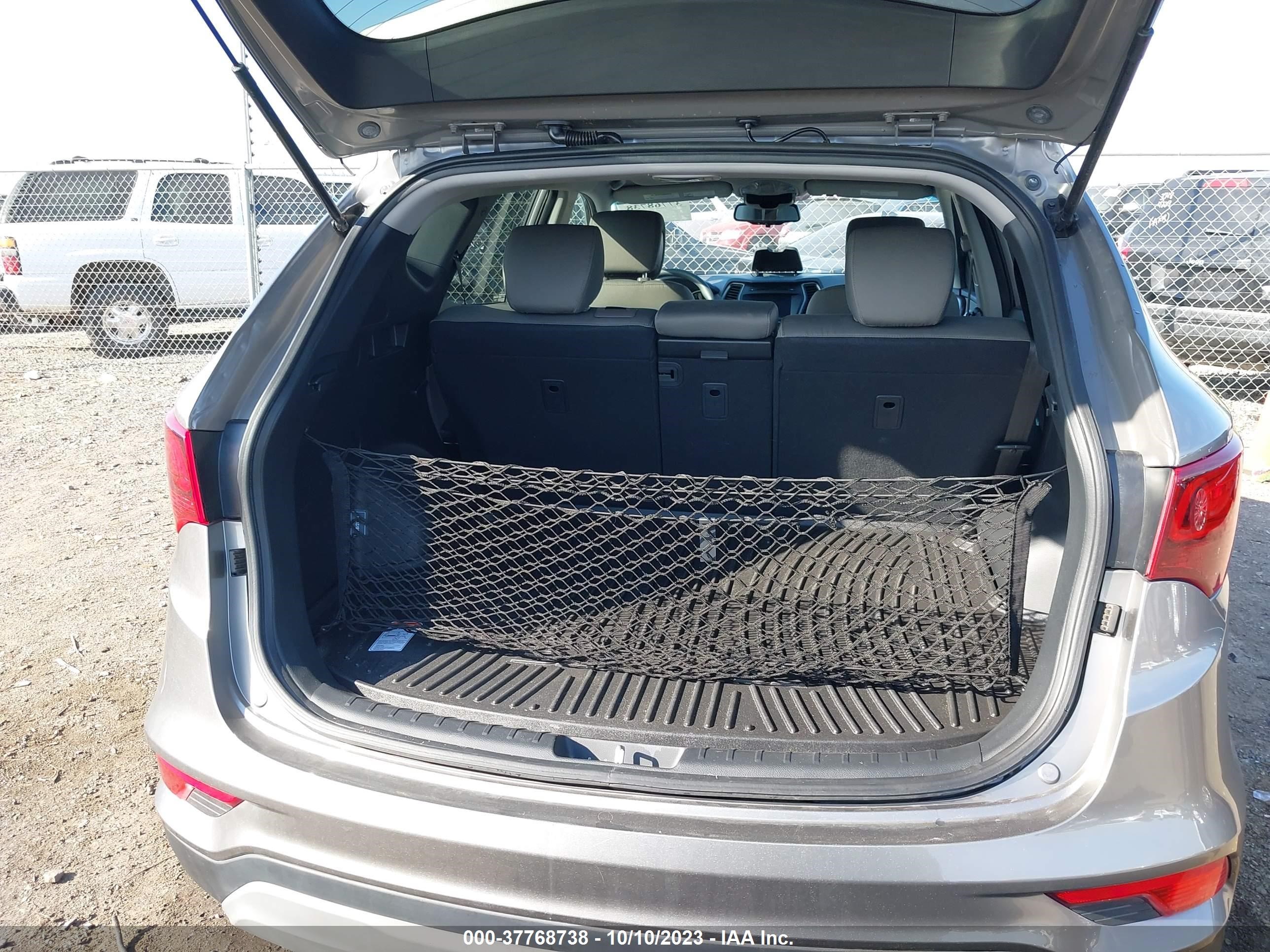 Photo 7 VIN: 5NMZU3LB8JH107843 - HYUNDAI SANTA FE 