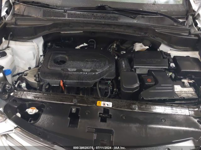 Photo 9 VIN: 5NMZU3LB9JH102764 - HYUNDAI SANTA FE SPORT 