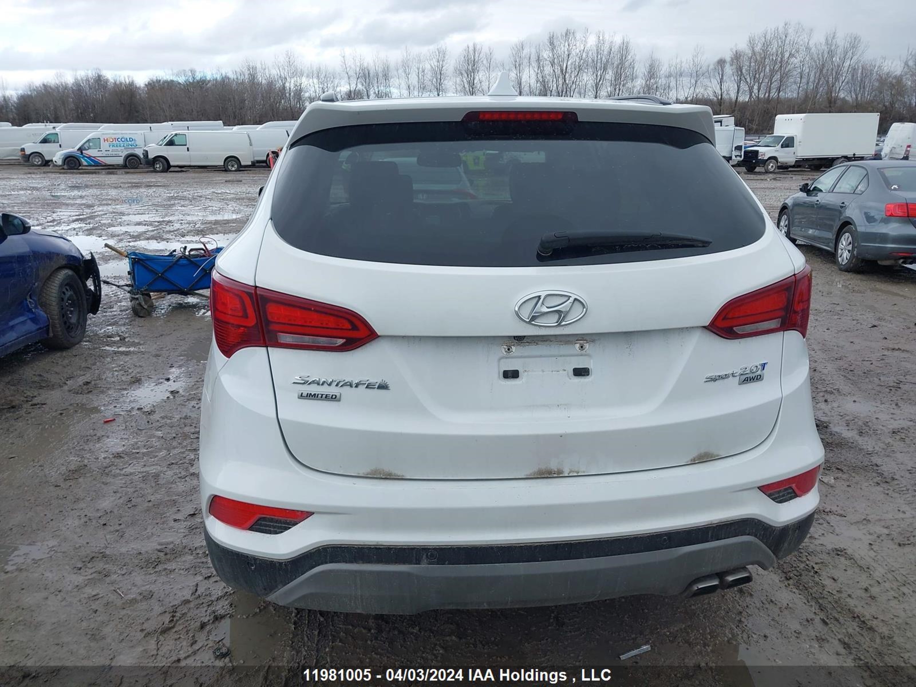 Photo 15 VIN: 5NMZUDLA5JH070893 - HYUNDAI SANTA FE 