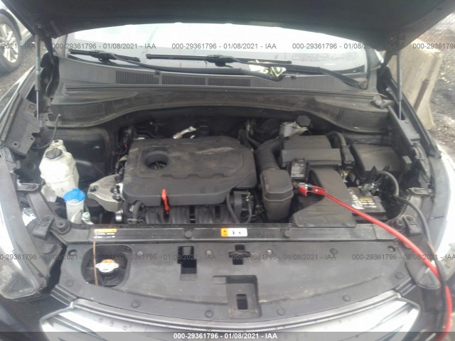 Photo 9 VIN: 5NMZUDLB0HH027954 - HYUNDAI SANTA FE SPORT 