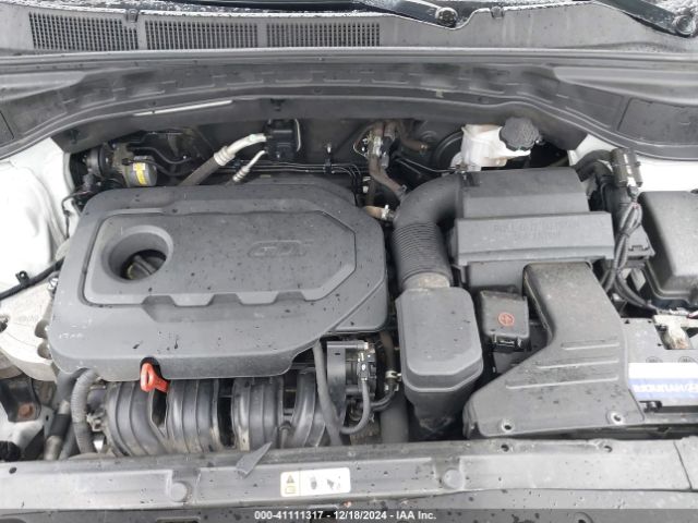 Photo 9 VIN: 5NMZUDLB0HH045015 - HYUNDAI SANTA FE SPORT 