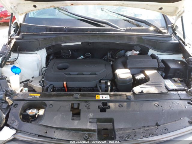 Photo 9 VIN: 5NMZUDLB4HH010056 - HYUNDAI SANTA FE SPORT 