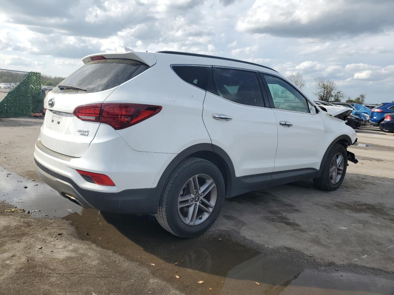 Photo 2 VIN: 5NMZUDLB5JH064973 - HYUNDAI SANTA FE 