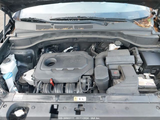 Photo 9 VIN: 5NMZUDLB7HH011685 - HYUNDAI SANTA FE SPORT 