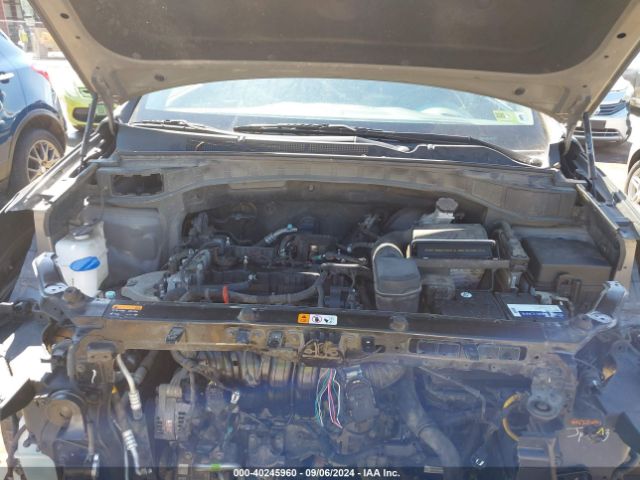 Photo 9 VIN: 5NMZUDLB7HH021911 - HYUNDAI SANTA FE SPORT 