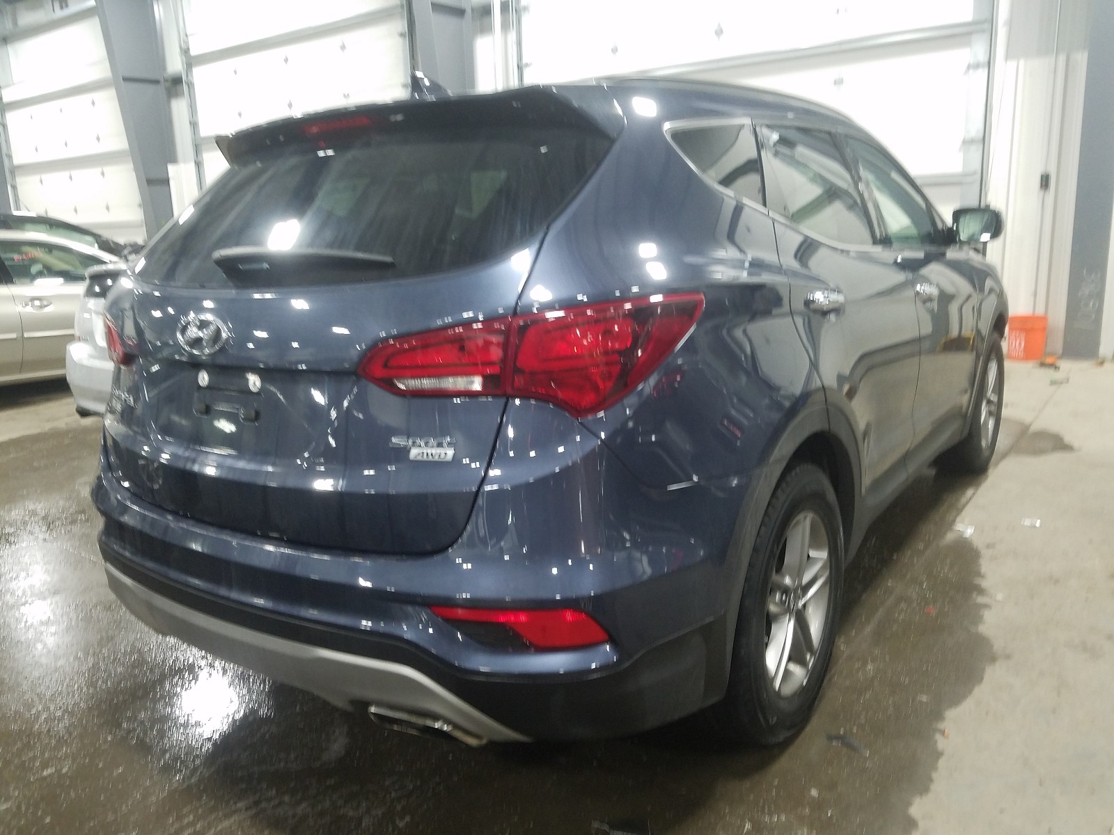 Photo 3 VIN: 5NMZUDLB7HH035579 - HYUNDAI SANTA FE 