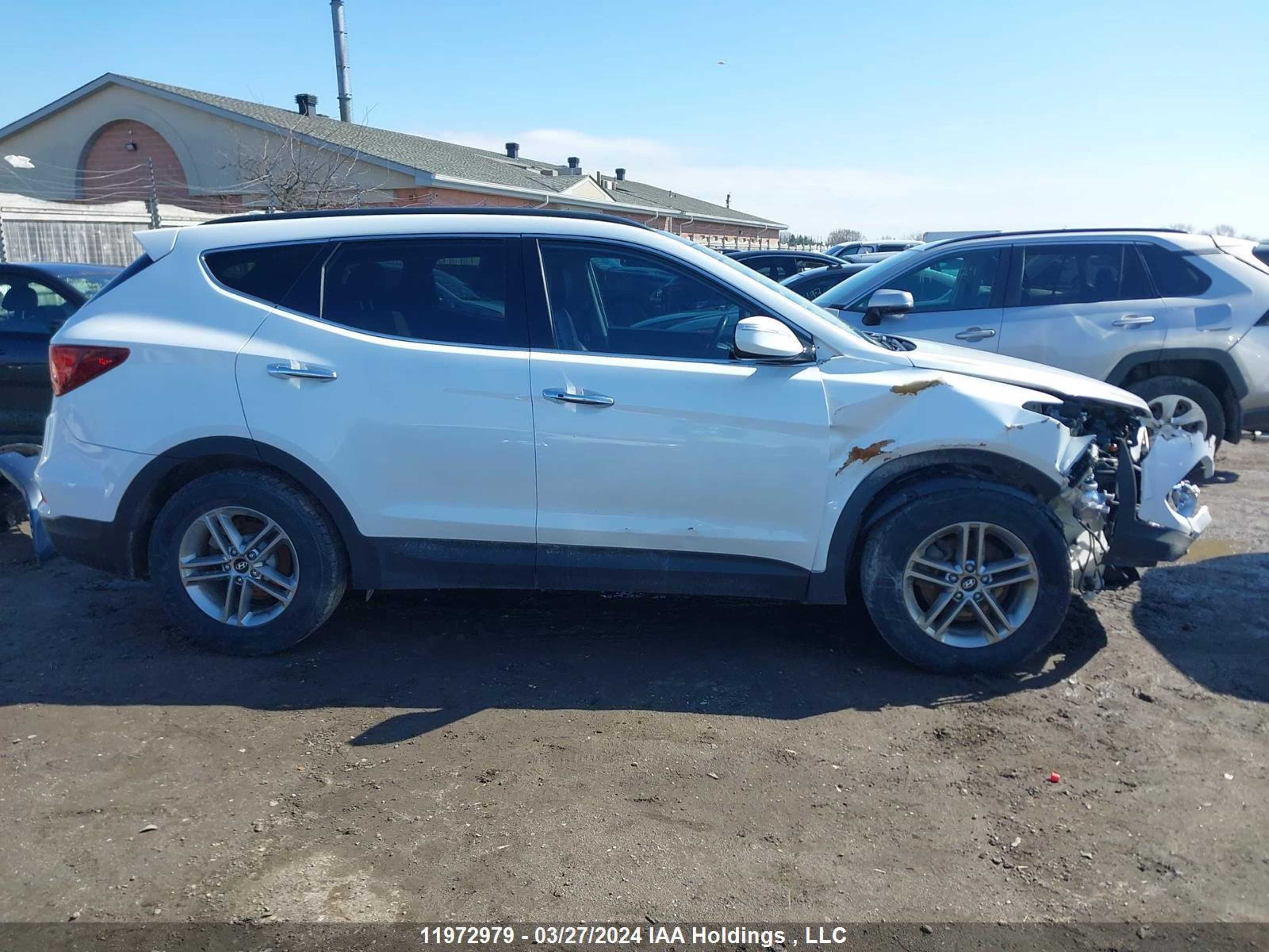 Photo 12 VIN: 5NMZUDLB7JH063467 - HYUNDAI SANTA FE 