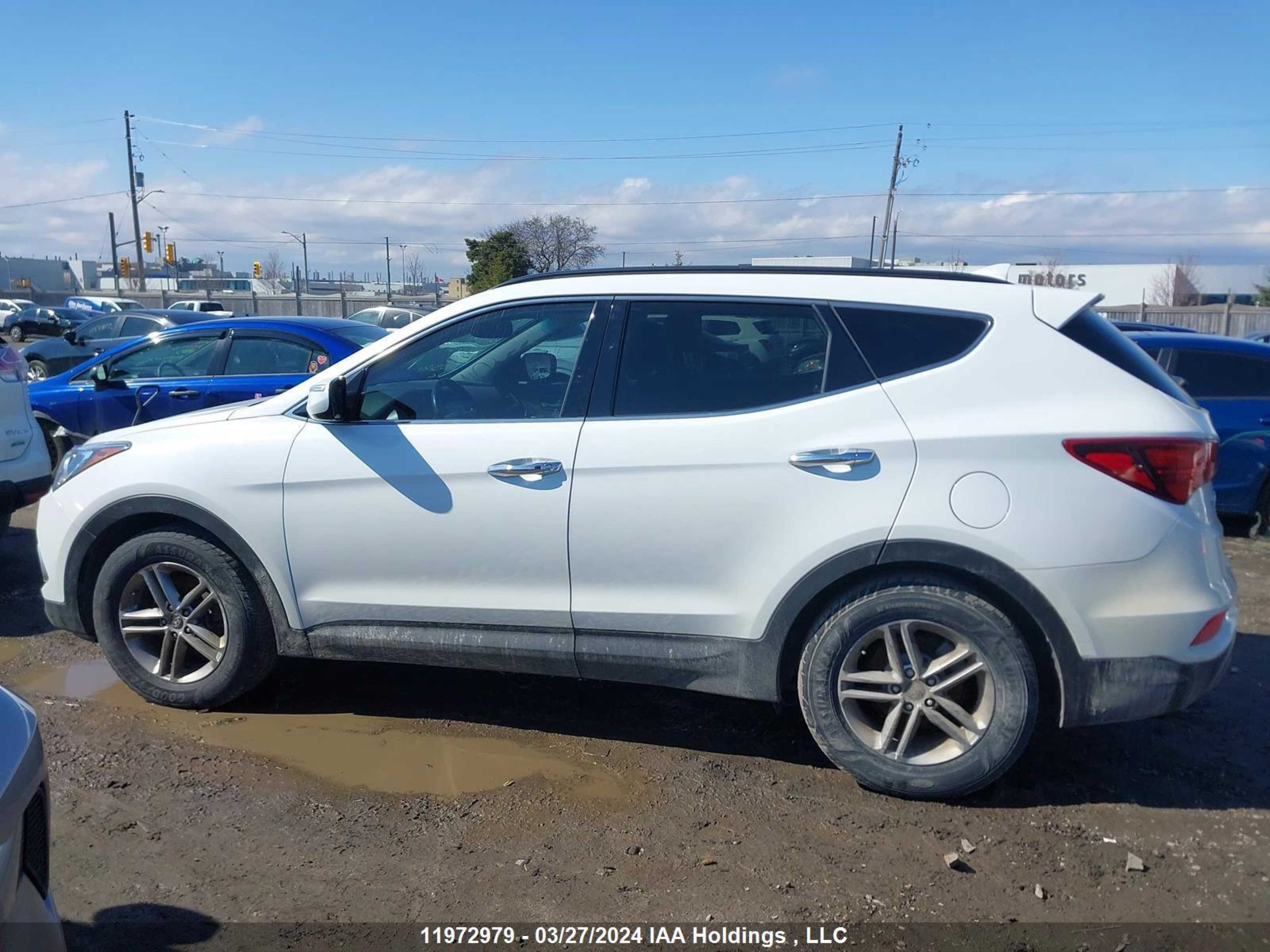 Photo 13 VIN: 5NMZUDLB7JH063467 - HYUNDAI SANTA FE 