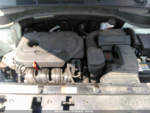 Photo 9 VIN: 5NMZUDLB7JH088885 - HYUNDAI SANTA FE SPORT 