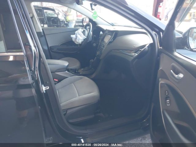 Photo 4 VIN: 5NMZUDLB9HH031727 - HYUNDAI SANTA FE SPORT 