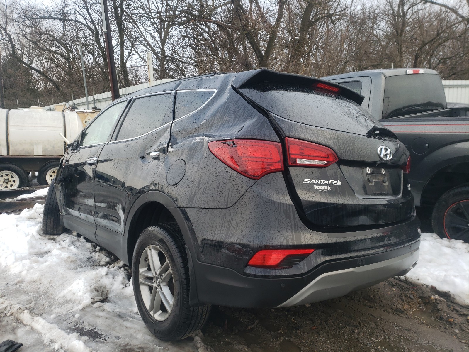 Photo 2 VIN: 5NMZUDLB9JH085521 - HYUNDAI SANTA FE S 