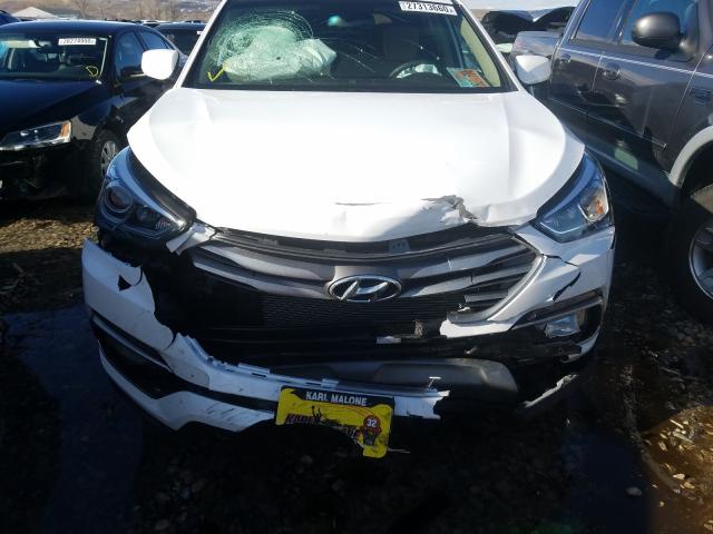 Photo 6 VIN: 5NMZUDLBXHH023216 - HYUNDAI SANTA FE S 