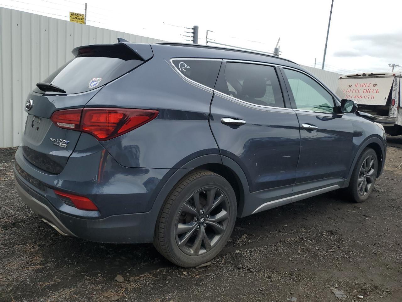 Photo 2 VIN: 5NMZWDLA3HH042370 - HYUNDAI SANTA FE 