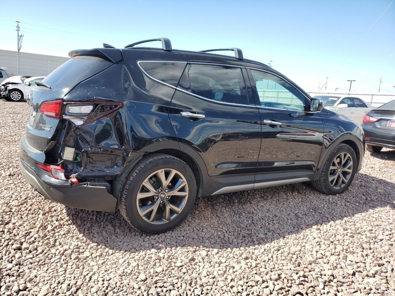 Photo 2 VIN: 5NMZWDLA4HH044919 - HYUNDAI SANTA FE 