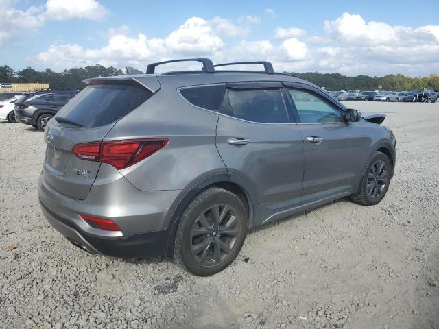 Photo 2 VIN: 5NMZWDLA4JH055747 - HYUNDAI SANTA FE S 