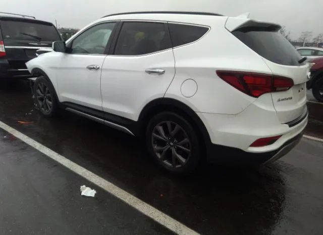 Photo 2 VIN: 5NMZWDLA7HH040055 - HYUNDAI SANTA FE SPORT 