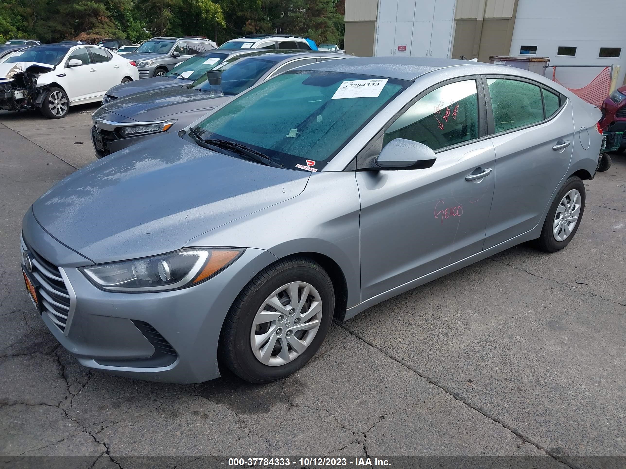 Photo 1 VIN: 5NPD74LF0HH055552 - HYUNDAI ELANTRA 