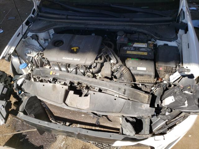 Photo 6 VIN: 5NPD74LF0HH062789 - HYUNDAI ELANTRA SE 