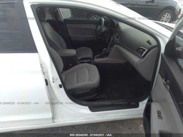 Photo 4 VIN: 5NPD74LF0HH067765 - HYUNDAI ELANTRA 