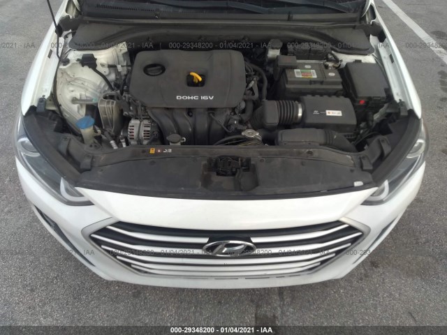 Photo 9 VIN: 5NPD74LF0HH067765 - HYUNDAI ELANTRA 