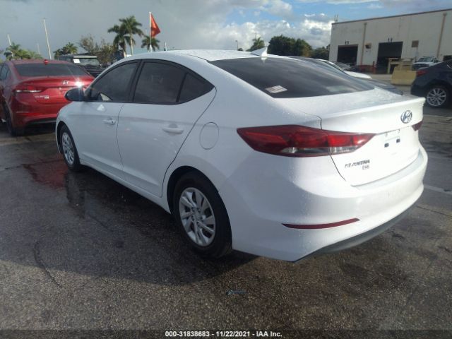 Photo 2 VIN: 5NPD74LF0HH067765 - HYUNDAI ELANTRA 