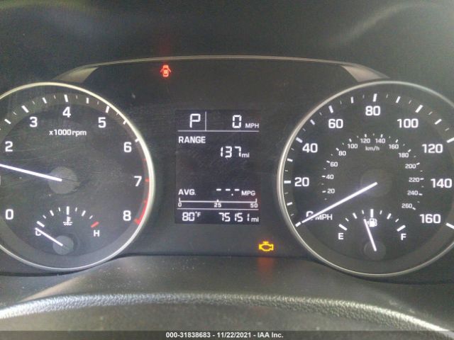 Photo 6 VIN: 5NPD74LF0HH067765 - HYUNDAI ELANTRA 