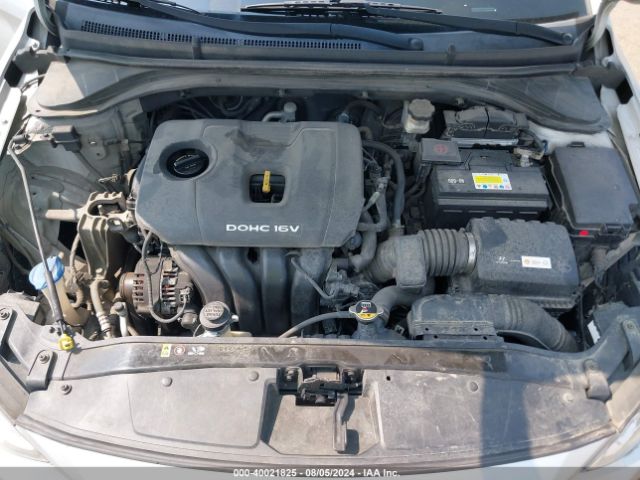 Photo 9 VIN: 5NPD74LF0HH069113 - HYUNDAI ELANTRA 