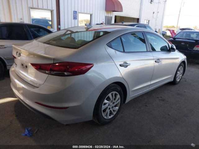 Photo 3 VIN: 5NPD74LF0HH087188 - HYUNDAI ELANTRA 