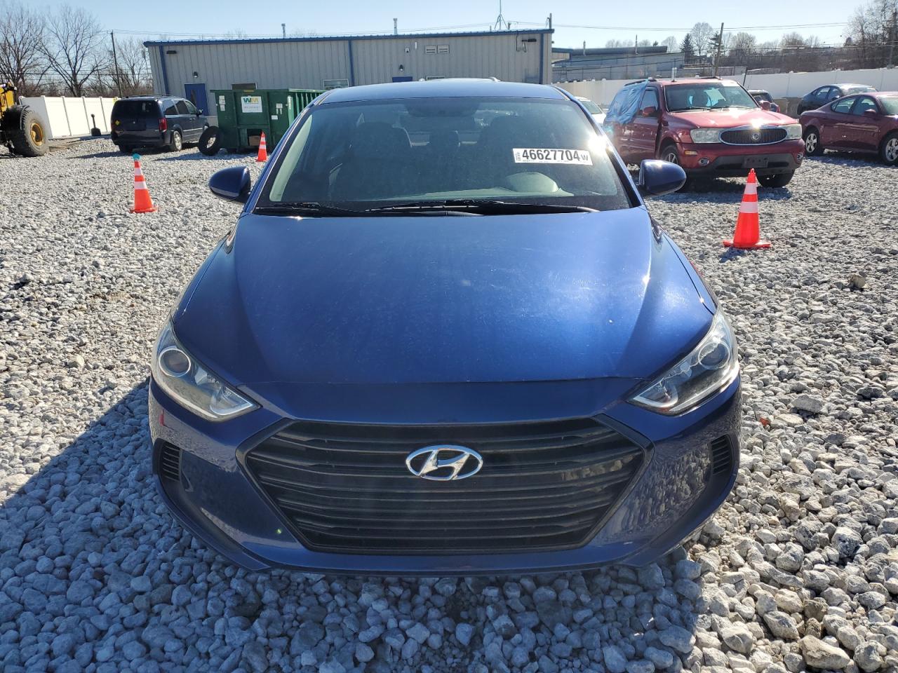 Photo 4 VIN: 5NPD74LF0HH100330 - HYUNDAI ELANTRA 