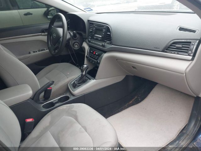 Photo 4 VIN: 5NPD74LF0HH105253 - HYUNDAI ELANTRA 