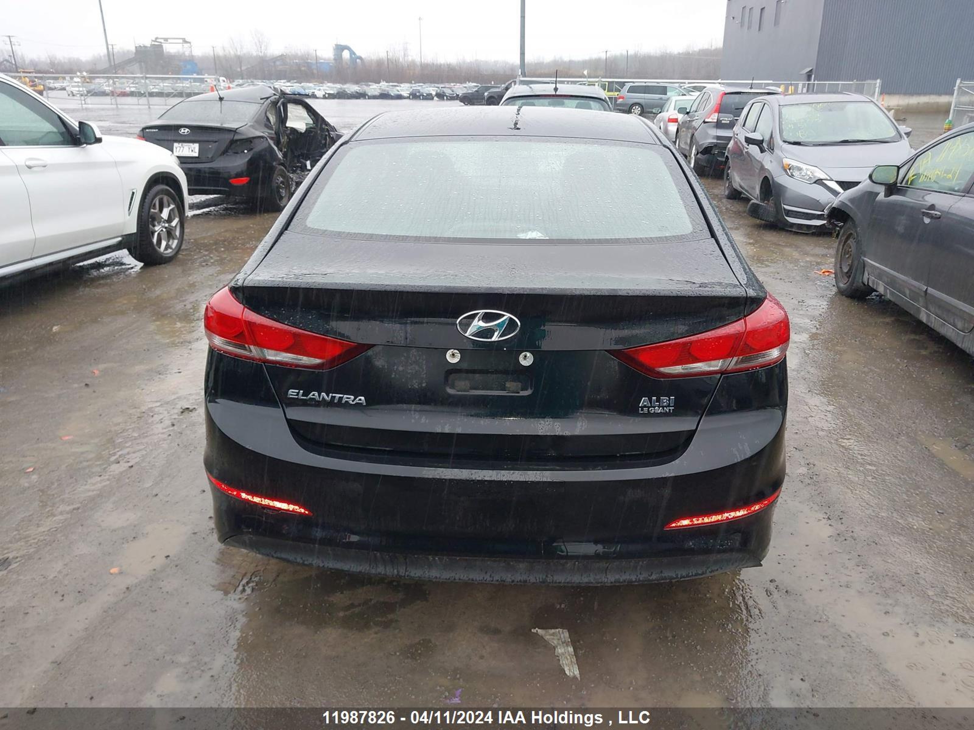 Photo 16 VIN: 5NPD74LF0HH111182 - HYUNDAI ELANTRA 