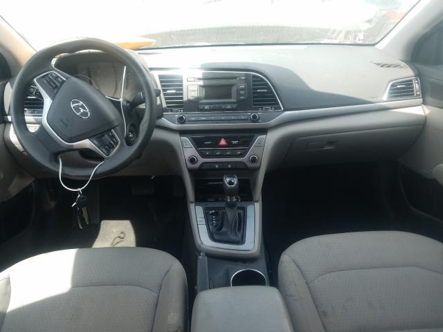 Photo 8 VIN: 5NPD74LF0HH135627 - HYUNDAI ELANTRA SE 