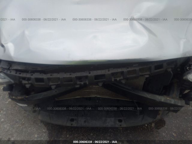 Photo 9 VIN: 5NPD74LF0HH153643 - HYUNDAI ELANTRA 