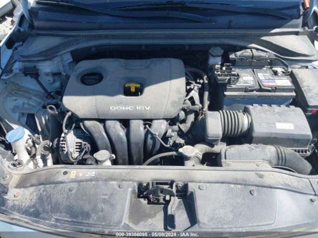 Photo 9 VIN: 5NPD74LF0HH155893 - HYUNDAI ELANTRA 