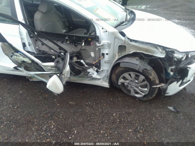 Photo 5 VIN: 5NPD74LF0HH163007 - HYUNDAI ELANTRA 