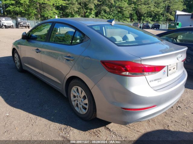 Photo 2 VIN: 5NPD74LF0HH163797 - HYUNDAI ELANTRA 