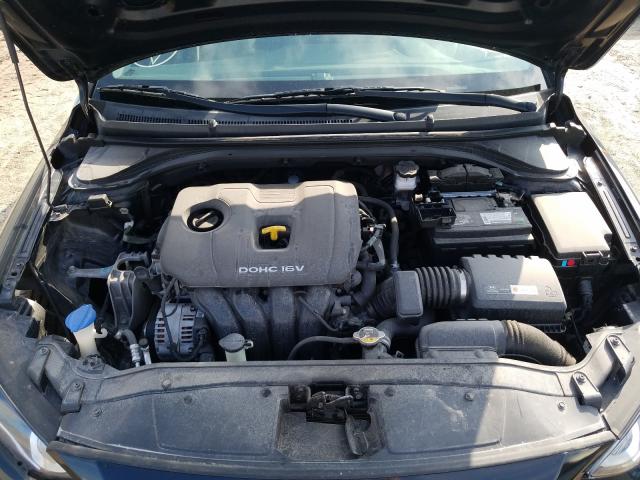 Photo 6 VIN: 5NPD74LF0HH174508 - HYUNDAI ELANTRA SE 