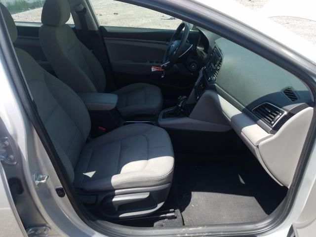 Photo 4 VIN: 5NPD74LF0HH208785 - HYUNDAI ELANTRA SE 