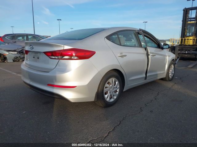 Photo 3 VIN: 5NPD74LF0JH225561 - HYUNDAI ELANTRA 