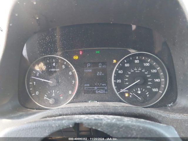 Photo 6 VIN: 5NPD74LF0JH225561 - HYUNDAI ELANTRA 