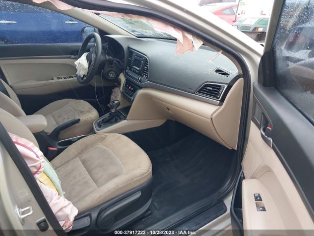 Photo 4 VIN: 5NPD74LF0JH260701 - HYUNDAI ELANTRA 