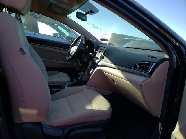 Photo 4 VIN: 5NPD74LF0JH275179 - HYUNDAI ELANTRA 