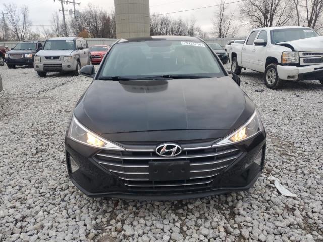 Photo 4 VIN: 5NPD74LF0KH406628 - HYUNDAI ELANTRA SE 